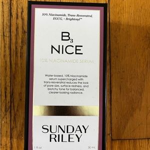 Sunday Riley serum